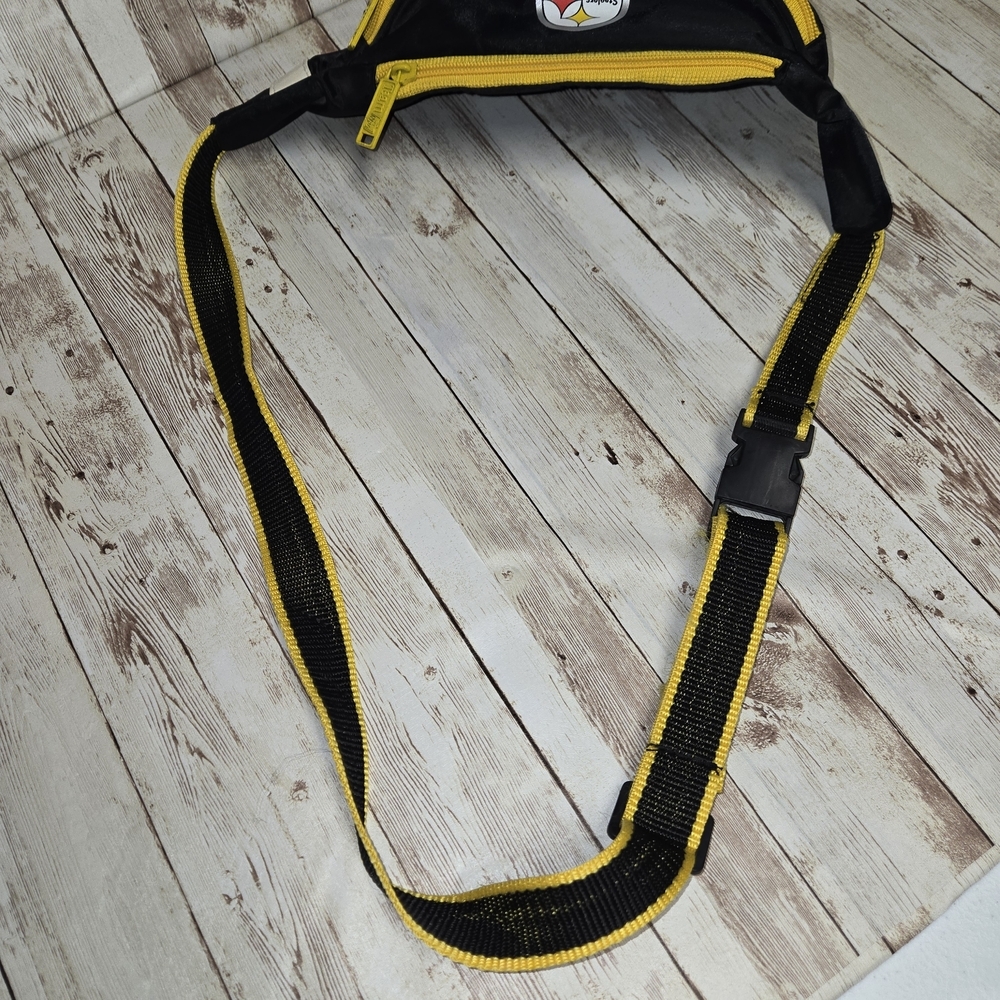 Pittsburgh Steelers Fanny Pack NFL Team A.D.S. Sports Fanny Pack Belt Bag Black - Picture 8 of 15